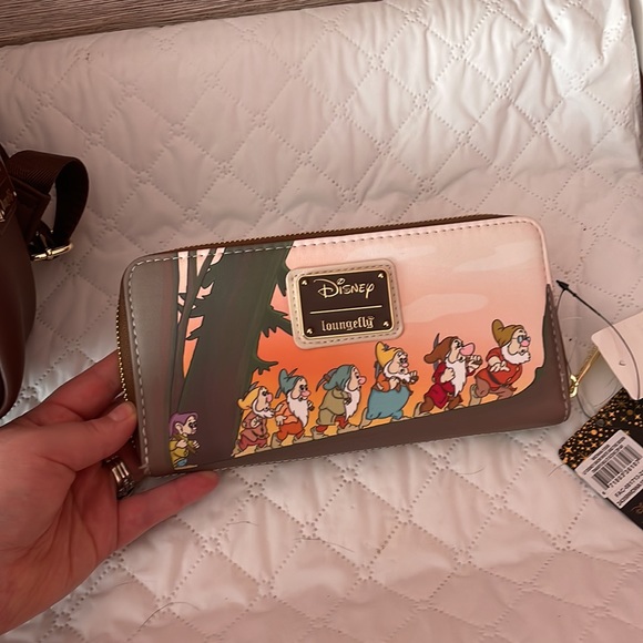 NWT Disney loungefly backpack and wallet - Picture 3 of 5